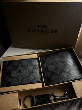 Coach Men’s Black Signature Card Holder, Bifold Wallet & Key Ring Set